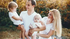 Kummalta vanhemmalta perimme todella älykkyyden? Tutkijat vastaavat