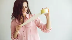 Teippi, joka tekee työn puolestasi: nerokkaat niksit, jotka vain ovelat emännät tuntevat