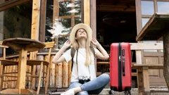 Palmuista pyyhkeisiin: kohteet, joissa talvi menettää otteensa ja hinnat laskevat