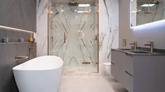 Mitä käyttää laattojen sijasta kylpyhuoneessa: 10 parasta vaihtoehtoista ratkaisua