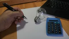 Laskut kasvavat jopa yöllä: Nämä laitteet vievät tuhansia lompakostasi