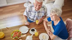 14 pitkän iän salaisuutta maailman vanhimmilta ihmisiltä: Mitä neuvoja he antavat?